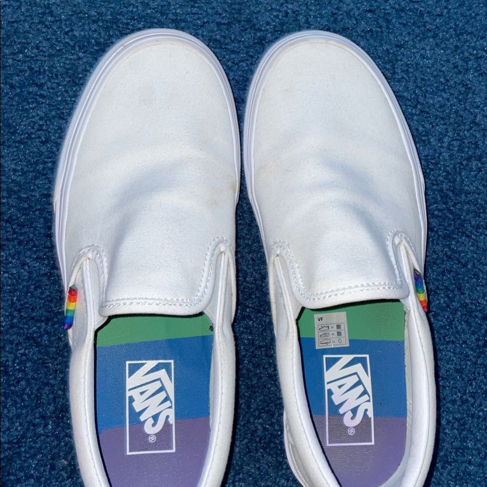 Size 8 womens vans